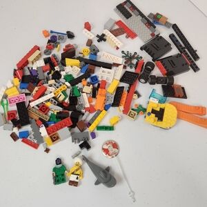 Lego Lot Of Loose Pieces Parts Blocks Minifig Minifigures Shark